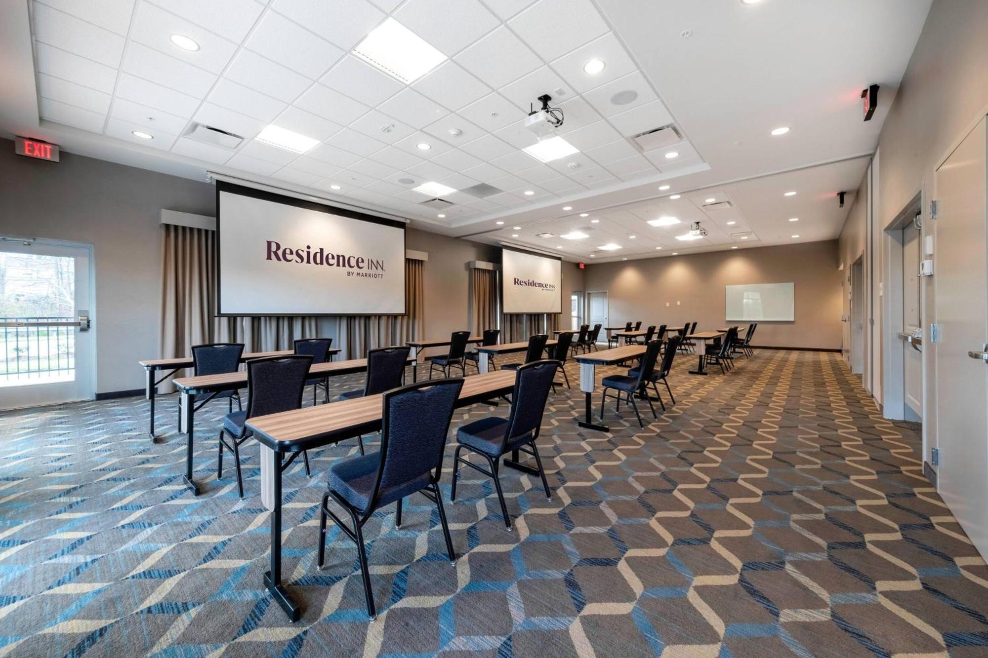 Residence Inn By Marriott Richmond At The Notch Шорт-Памп Экстерьер фото